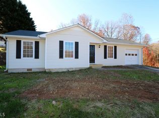 4011 Smithbrook Dr, Gainesville, GA 30506