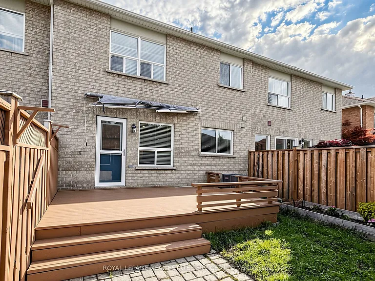 5837 Rainberry Dr — Photo 42