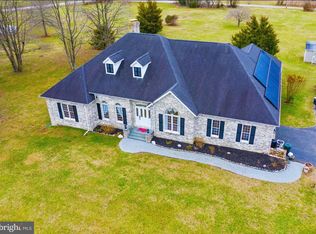 15989 Meandering Dr, Brandywine, MD 20613