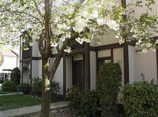 2686 Truxel Rd, Sacramento, CA 95833