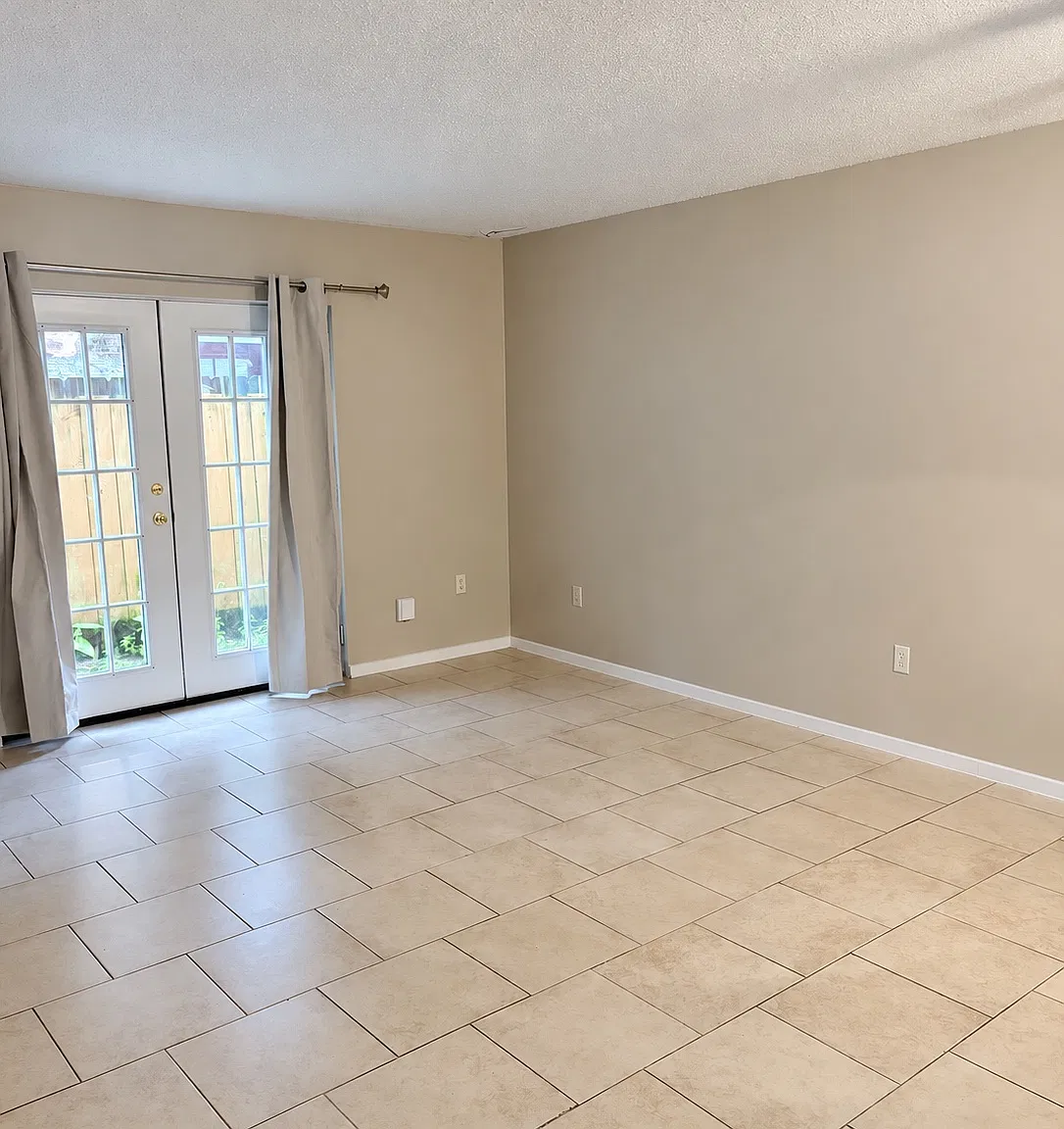 3 bed, 1450 sqft, $1,415 — Photo 4
