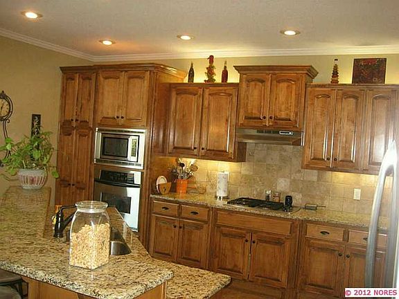 5th image of 1205 Larkspur Dr