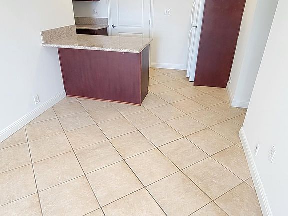 5th image of 8653 W Pico Blvd #102