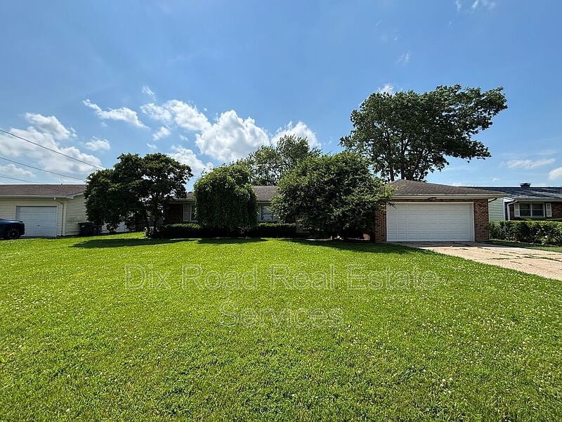 1st image of 601 Brelsford Ave