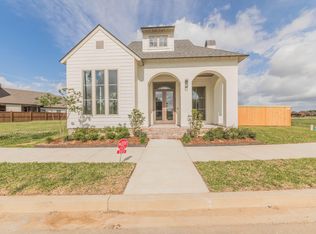 303 Montego Bay Dr, Youngsville, LA 70592