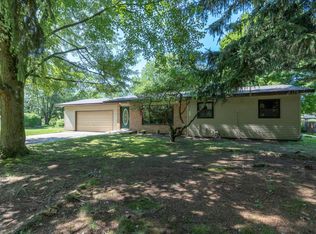 5037 Wilson Rd, Coloma, MI 49038