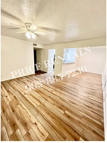 201 W Spence St Photo 1