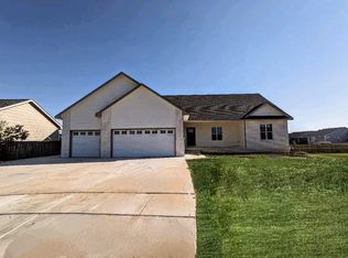 4545 S Doris Ct, Wichita, KS 67215