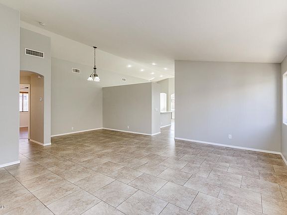 4th image of 9247 E Monte Ave