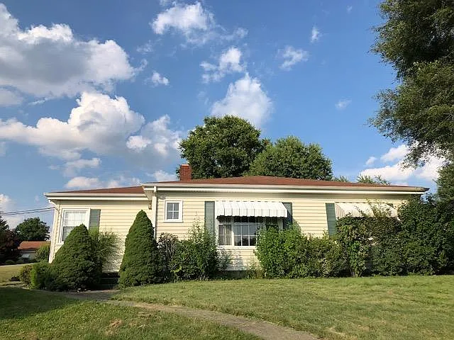 788 Mozart Rd photo 1