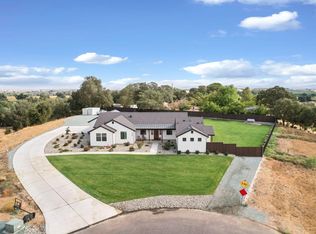 19007 E Sierra View Ct, Clements, CA 95227