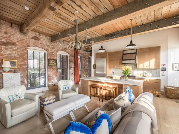 15 Church St #G108, Sag Harbor, NY 11963