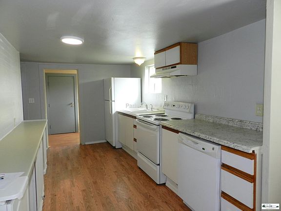 2nd image of 8211 Lake St SW