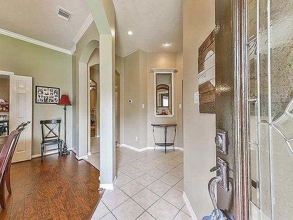 2nd image of 10235 Mossy Brook Ln