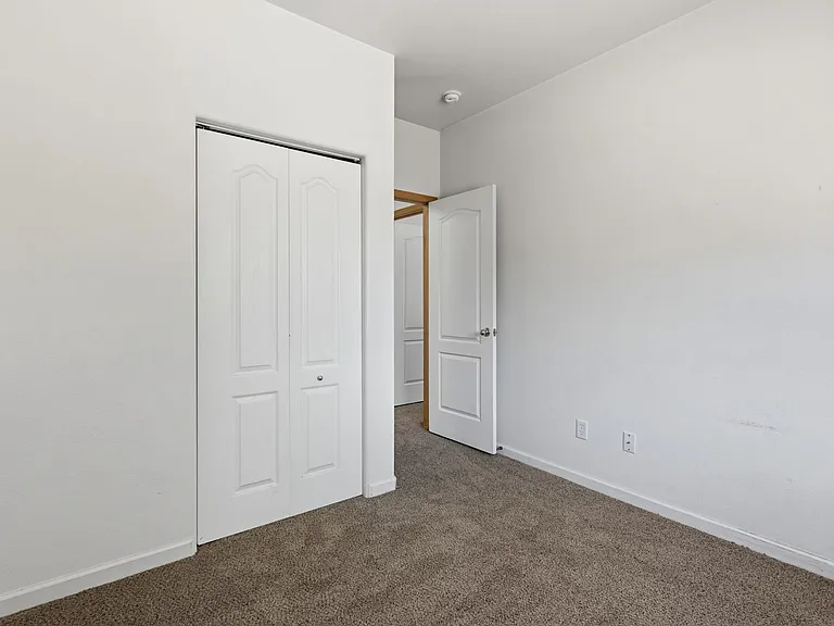 355 Buffalo Dr #D3 — Photo 5