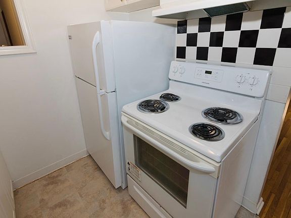 5th image of 2401 Clinton Ave #208