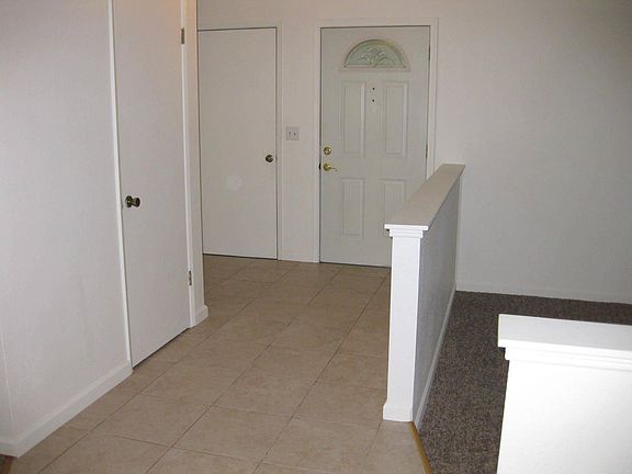 4th image of 1300 SE Olympia Dr