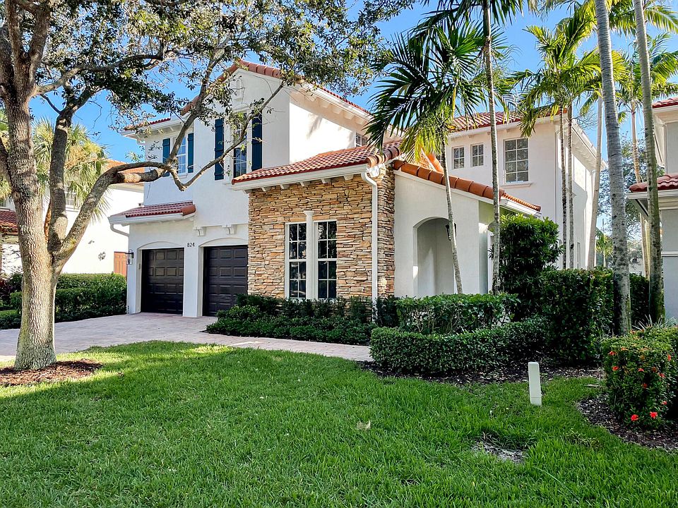 1st image of 824 Madison Court