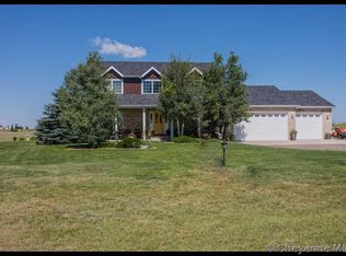 2082 Canyon Dr, Cheyenne, WY 82009