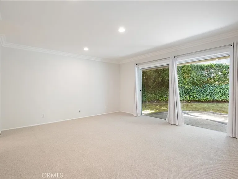 3969 Longridge Studio Ctr — Photo 19
