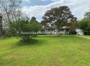 123 Robinson Cove Rd, Candler, NC 28715