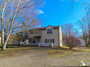 6786 Julia Dr, Lambertville, MI 48144