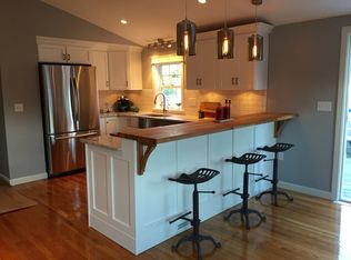 23 Main St, Salisbury, MA 01952