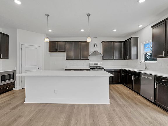 4th image of 2569 Bellgrove Pl