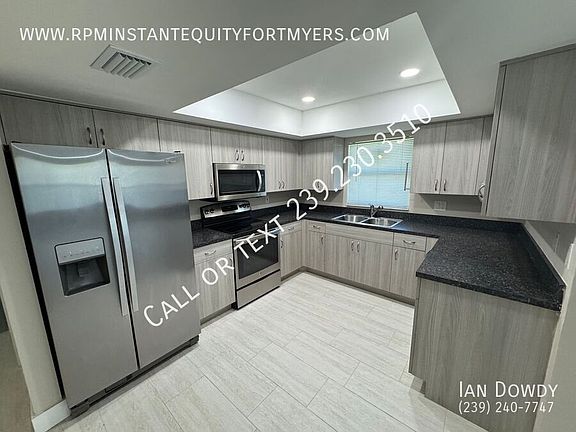 5th image of 3608 SW 7th Pl