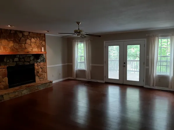 241 Calloway Dr, Evans, GA 30809