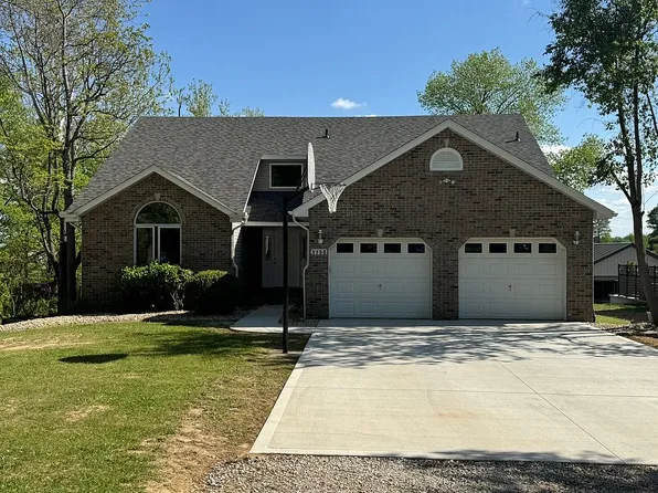 1759 Fountainbleu Dr, Worden, IL 62097