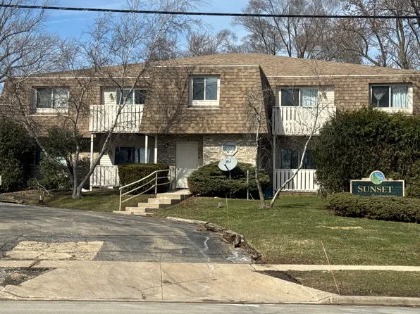 720 W Walworth St, Elkhorn, WI