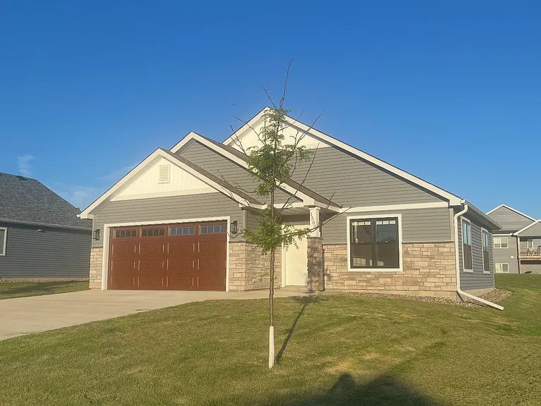1503 Overlook Dr SE — Photo 2