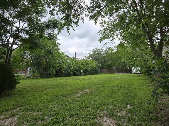 5th image of 1406 W Ridgewood ct