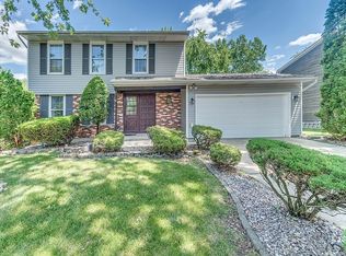 19949 S Rosewood Dr, Frankfort, IL 60423