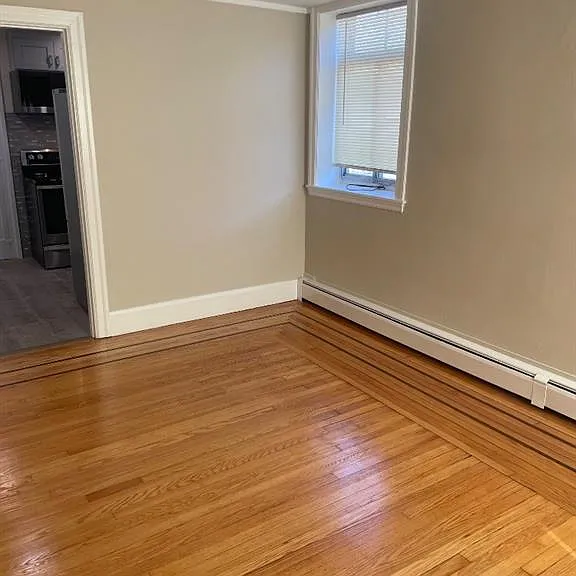 143 Pidge Ave #4 — Photo 3