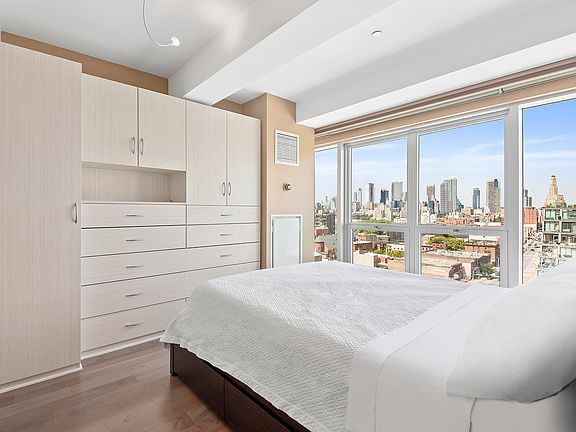 5th image of 302 2nd St APT 12K