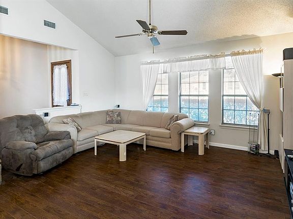 5th image of 3103 Glenview