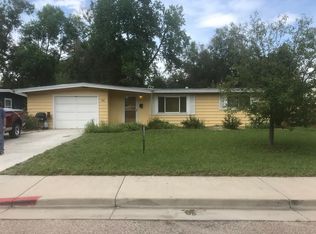 818 Balsam Ln, Fort Collins, CO 80526