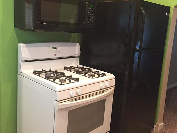 stove, microwave & stove