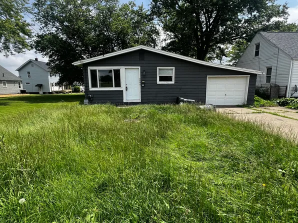 2646 Harmont Ave NE, Canton, OH 44705