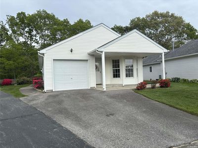 5190 Village Circle #5190, Manorville, NY, 11949