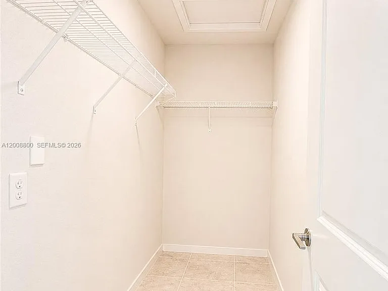 1041 NW 5th Ct #1041 — Photo 14
