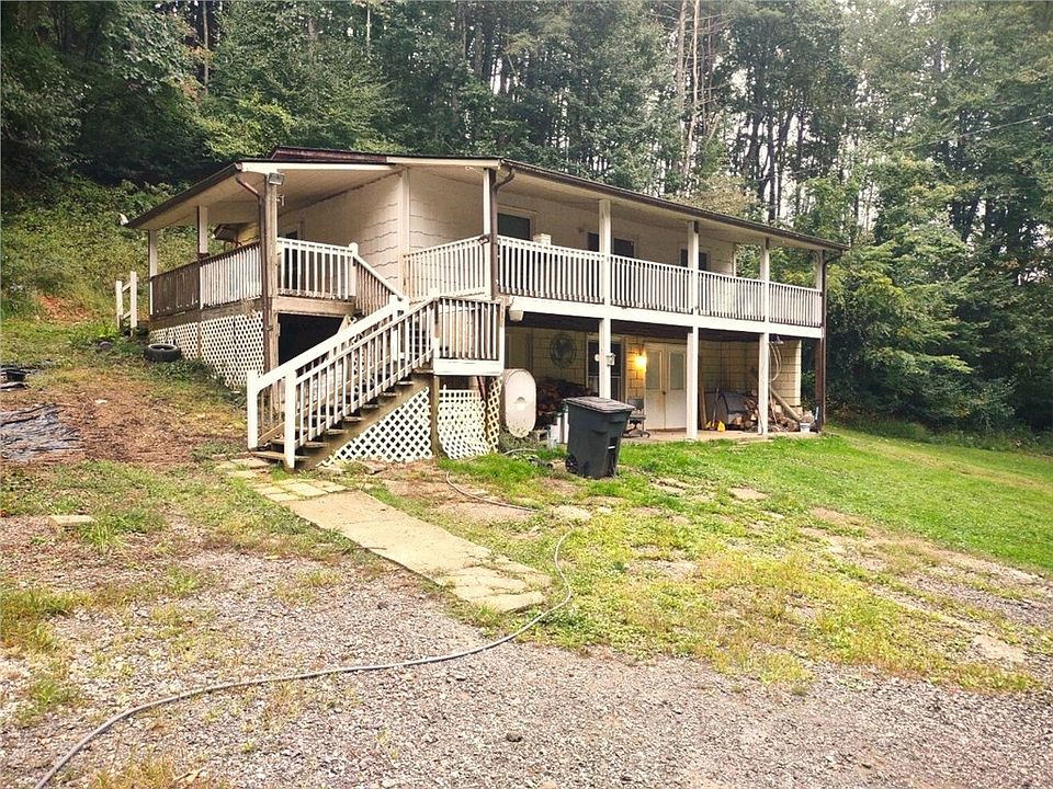 118 Spring St, Galax, VA 24333 MLS 86678 Zillow