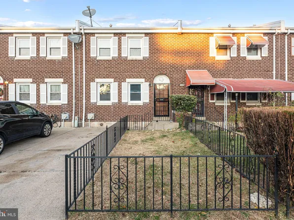 1717 Plum St, Philadelphia, PA 19124