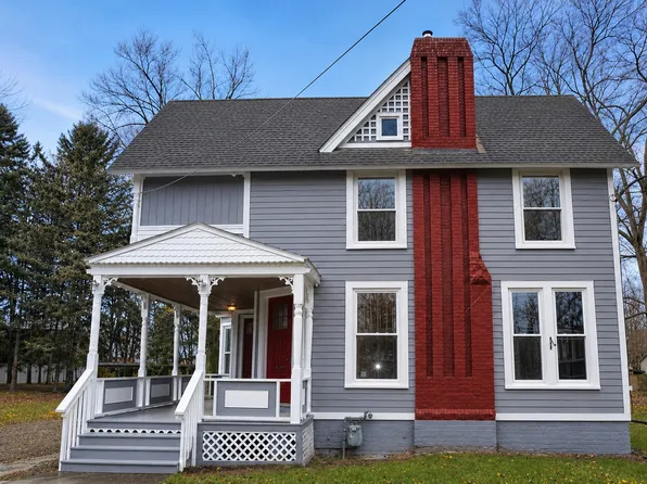 373 W Gray St, Elmira, NY