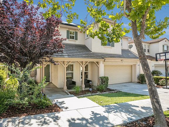 3rd image of 887 Canoas Creek Cir