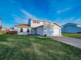 204 Green Mountain Dr, Bolingbrook, IL