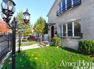 104 Russell St, Staten Island, NY 10308