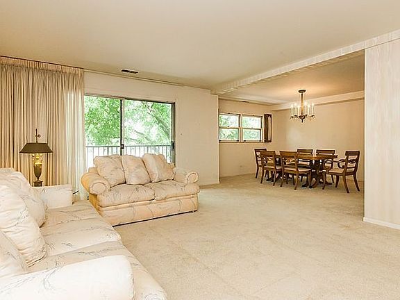 5th image of 8001 Lockwood Ave APT 304